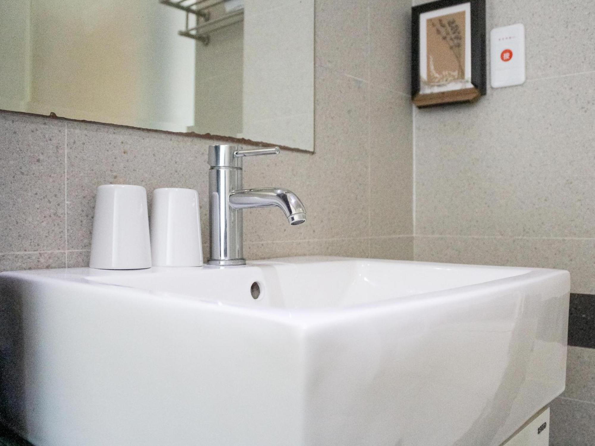 Check Inn Express Taichung Fuxing Hall 2 Екстериор снимка